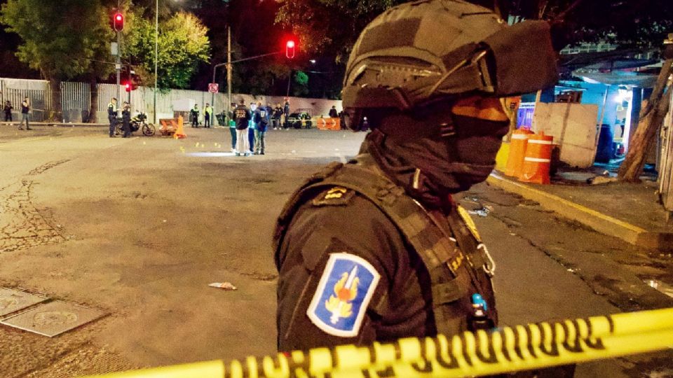 Reportan asalto en Plaza San Jerónimo.