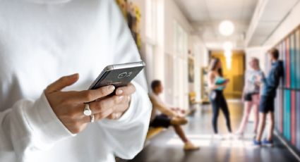 'Compañeros le enseñaron videos donde ella aparece desnuda': Alicia, mamá de niña afectada