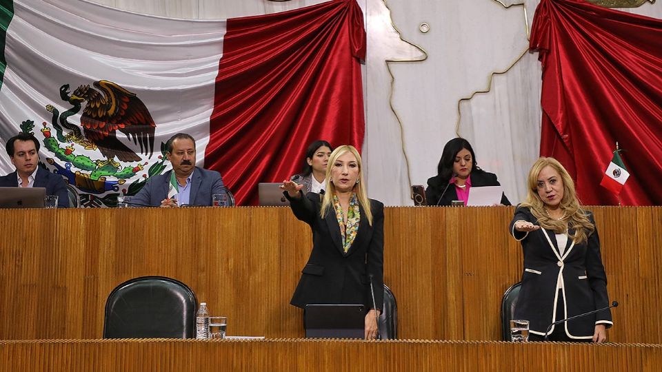 Durante la Glosa del Cuarto Informe, autoridades estatales destacaron que Nuevo León se ha consolidado como referente nacional en salud, atención a mujeres y equilibrio financiero en pensiones.
