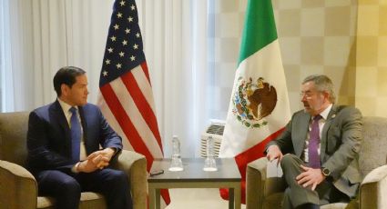 Canciller mexicano y secretario de Estado se reúnen en Canadá