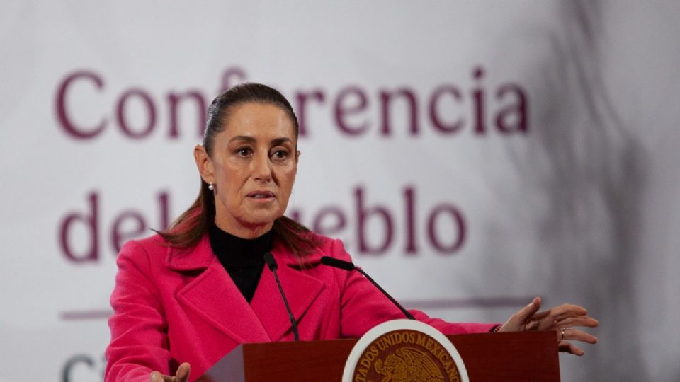 Claudia Sheinbaum Pardo, presidenta de México durante conferencia de prensa en Palacio Nacional.