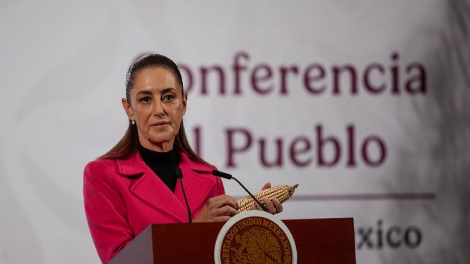 Claudia Sheinbaum Pardo, presidenta de México durante conferencia de prensa en Palacio Nacional.