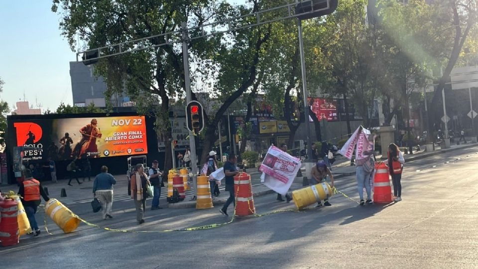 Bloquean Paseo de la Reforma.