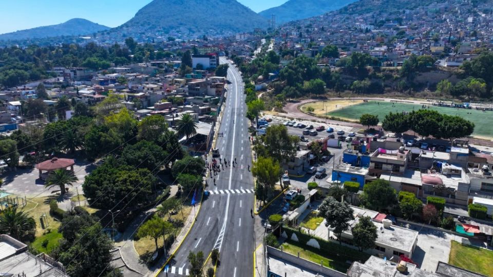 Ecatepec transforma sus vialidades: inversión millonaria y resultados visibles.