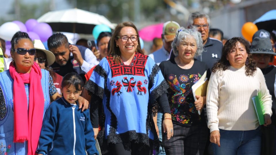 Avenida Insurgentes quedó completamente renovada con trabajos de repavimentación encabezados por la alcaldesa Azucena Cisneros.