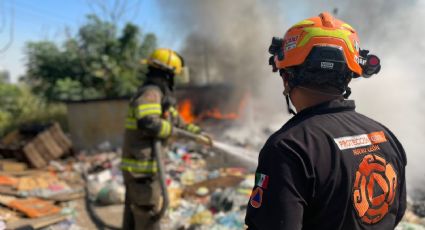 Incendio en la Nueva Independencia causa movilización de Bomberos y Protección Civil en Monterrey