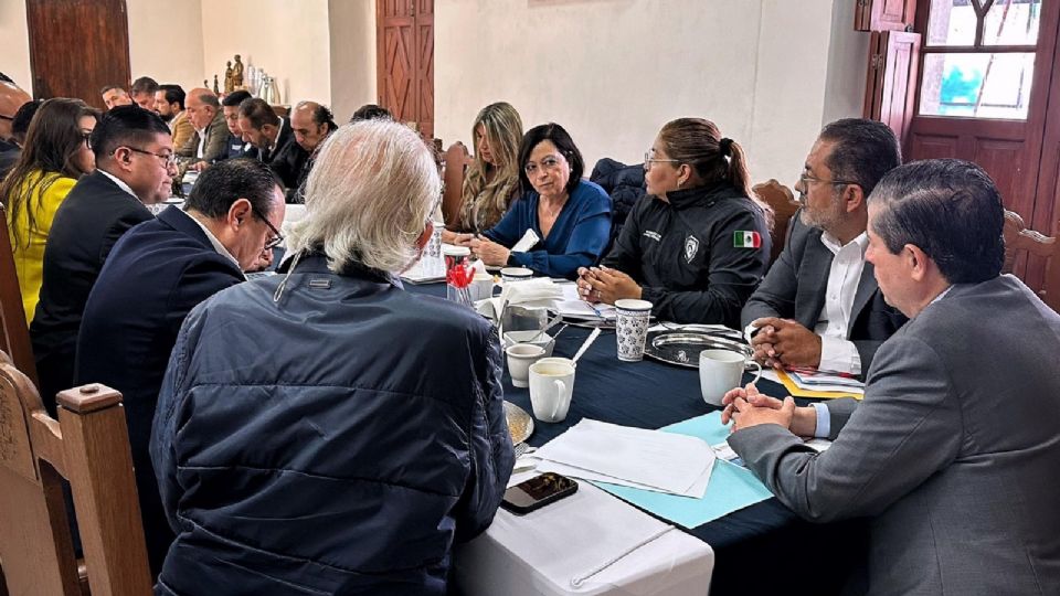 Reunión de trabajo en la alcaldía Coyoacán.