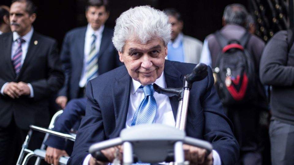 El expresidente Felipe Calderón dio a conocer el fallecimiento de Alfredo Elías Ayub en sus redes sociales.