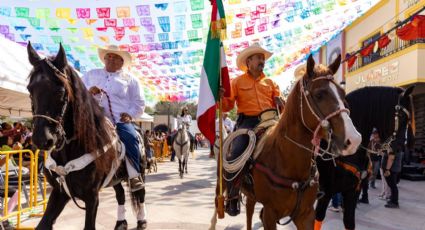 El municipio de Juárez celebra con colorido desfile el 115 aniversario de la Revolución Mexicana