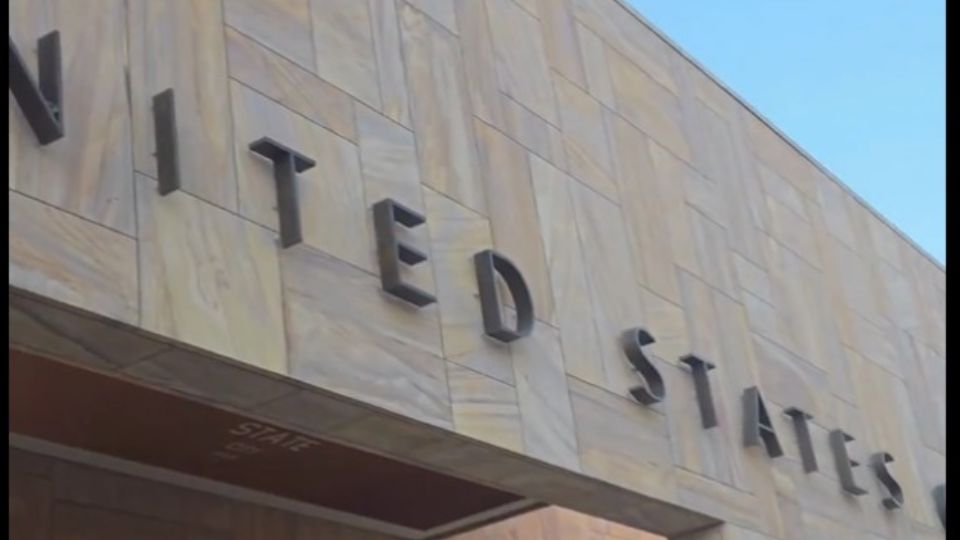 También se puede llegar a través de la Línea 7 del Metrobús.