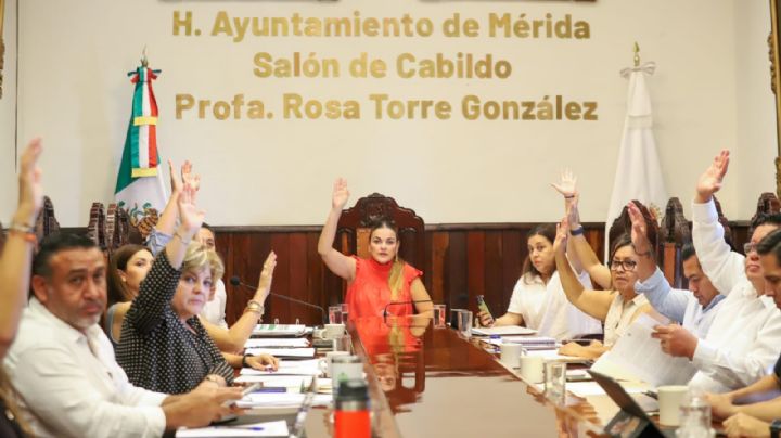 Cabildo de Mérida aprueba Ley de Ingresos 2026.