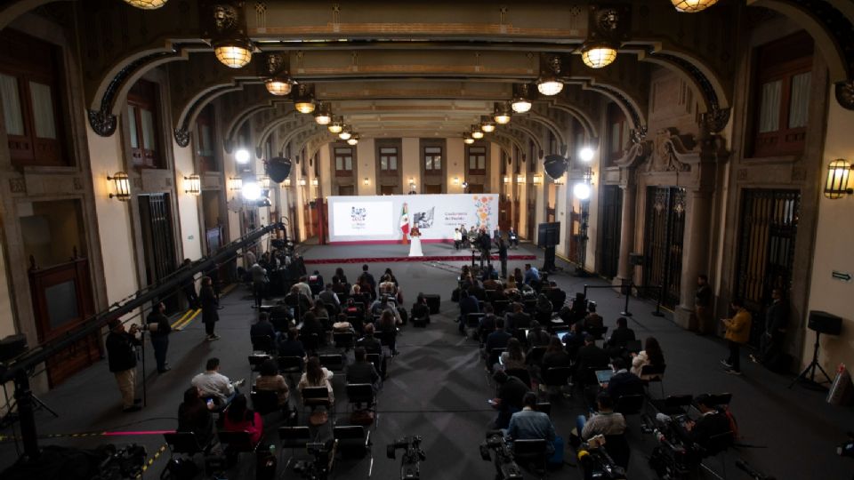 Sheinbaum Pardo expuso que, aunque pueden existir diferencias entre gobiernos, estas deben resolverse respetando el derecho internacional.