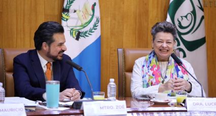 Zoé Robledo comparte modelo del IMSS con la Primera Dama de Guatemala