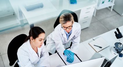 La adolescencia podría extenderse hasta los 32 años, revela estudio de Cambridge