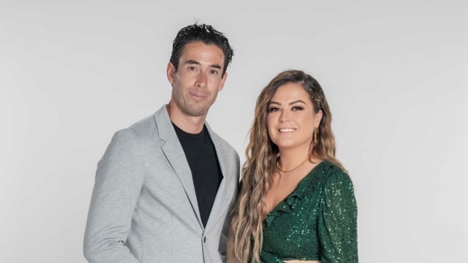 Mariana Echeverría y Óscar Jiménez son detenidos en Canadá | VIDEO