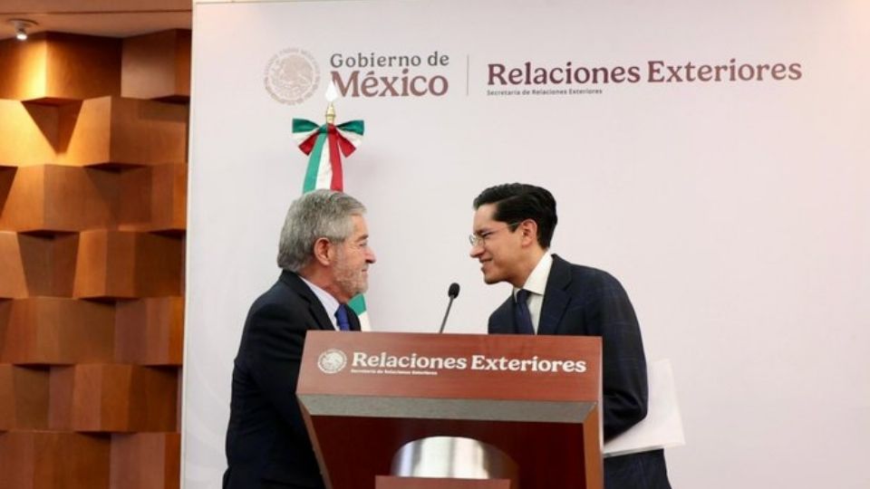 De la Fuente reiteró el respaldo a Roberto Velasco.