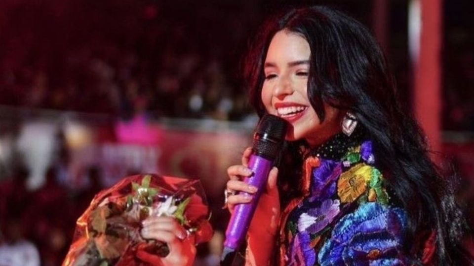 Ángela Aguilar popularizó una frase que usa su familia