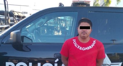 Cae hombre en Monterrey por circular en motocicleta robada con placa colgada