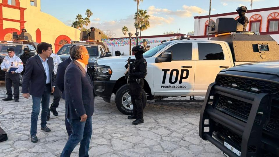 El alcalde Andrés Mijes presentó la nueva División Blindada de Táctica y Operación Policial (TOP) de Escobedo, integrada por cuatro unidades blindadas.