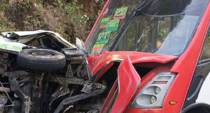Tragedia de peregrinos en Chalma: Combi choca de frente contra autobús y deja al menos 2 muertos