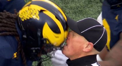 Jugador de futbol americano da cabezazo a árbitro con todo y casco y se vuelve viral