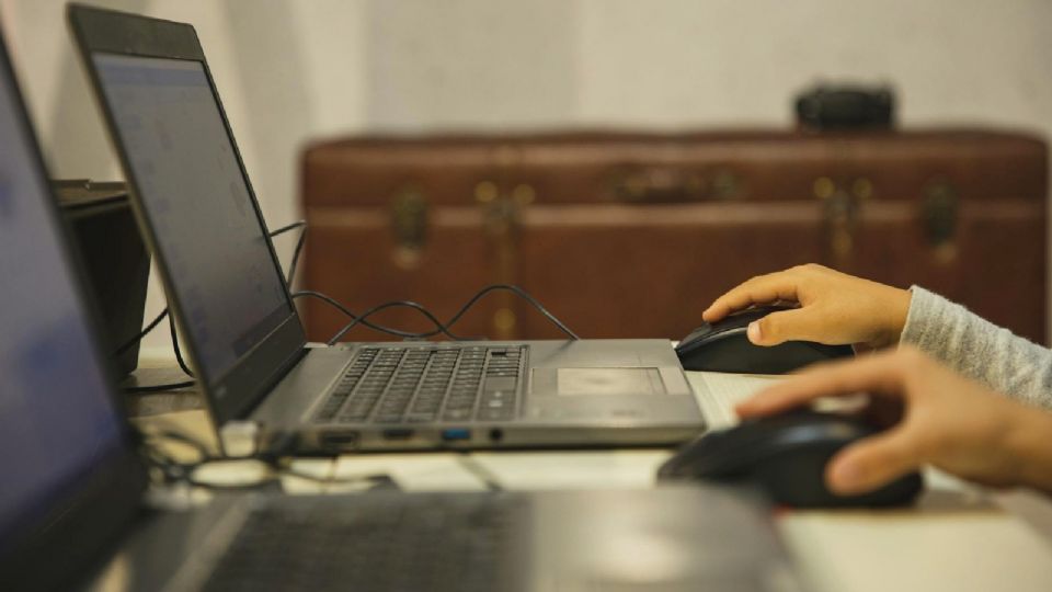 UE va contra la adicción al Internet en menores.