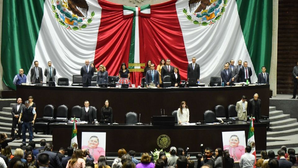 Desde el inicio, los trabajos se desarrollaron en un ambiente de confrontación y tensión.