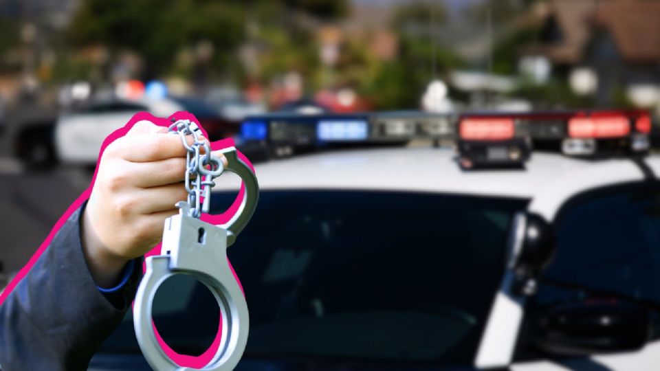 Los detenidos amagaron a la víctima con un arma de fuego, despojándolo de 95 mil pesos en efectivo.