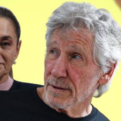 Roger Waters agradece a Claudia Sheinbaum por asilo político a Betssy Chávez | VIDEO