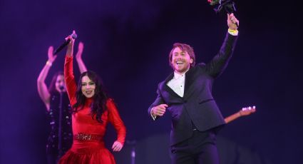 VIDEO | Así fue la presentación de Aldo de Nigris cantando “Rosa Pastel” junto a Belanova