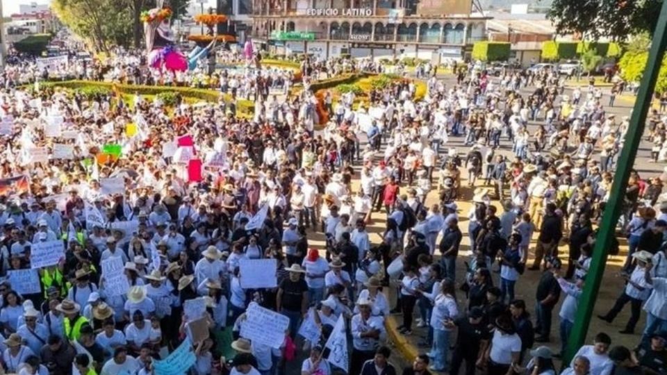 “Justicia para Manzo”: Uruapan Marcha por la Paz y exige seguridad tras el homicidio del alcalde