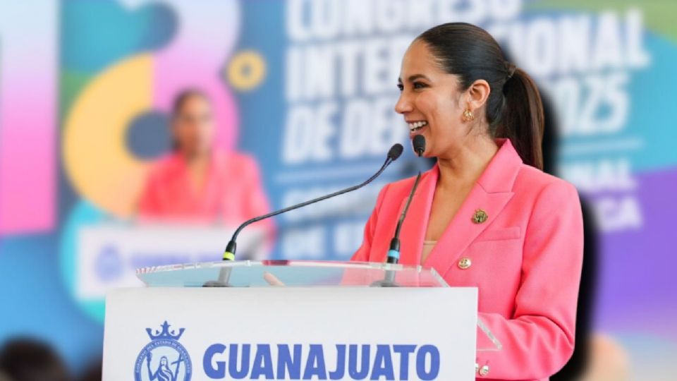 Libia Dennise García lamentó las expresiones del sacerdote, calificándolas de graves y violentas.