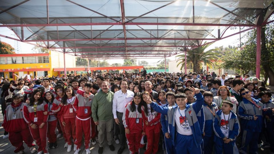 El secretario de Educación Pública, Mario Delgado, lideró la tercera Jornada Nacional por la Paz y Contra las Adicciones en la Ciudad de México.