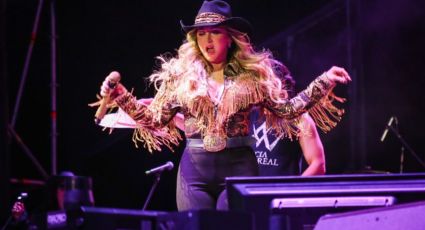 Alicia Villarreal arrasa en el Festival Arre con su grupo Límite