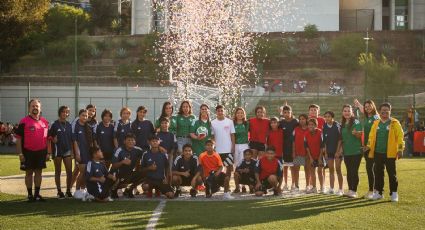 El “Chicha” vuelve a su barrio: Diego Sánchez, canterano de Tigres, inspira a niños de la Independencia
