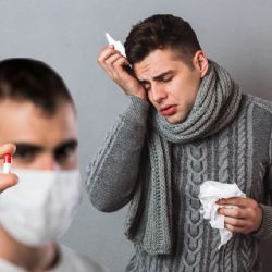 Síntomas del VIH: Primeras señales de alerta y etapas de la infección