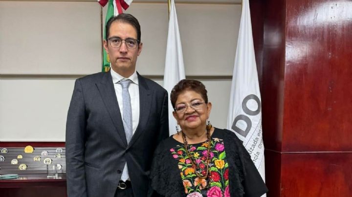 Ernestina Godoy sostiene reunión con titular de la FEMDO