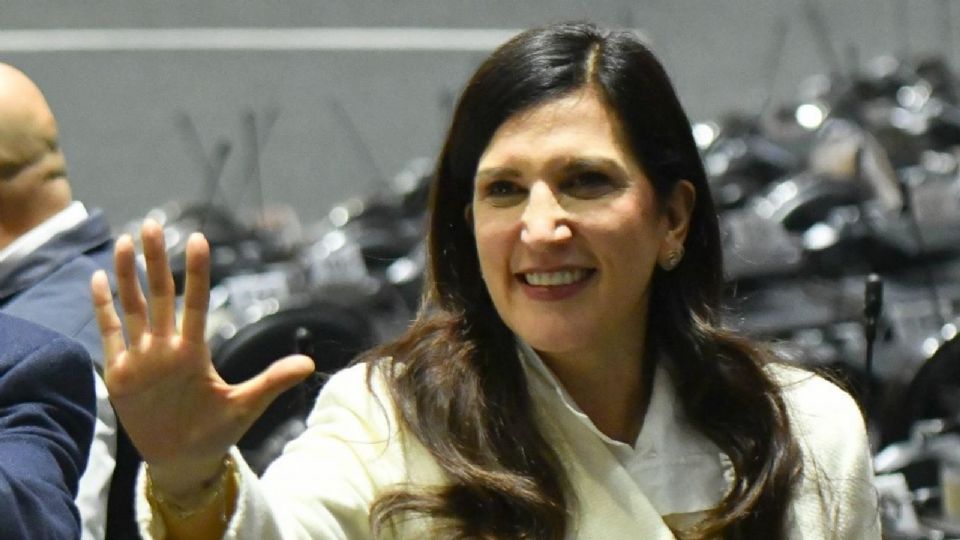 Kenia López Rabadán, presidenta de la mesa directiva de la Cámara de Diputados.