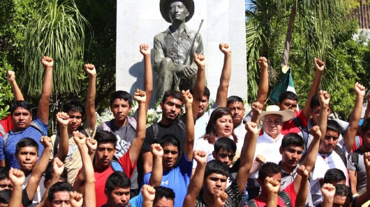 Piden disculpa pública por homenaje a Rubén Figueroa en Guerrero