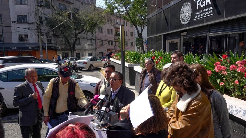 El coordinador Monreal Ávila demandó en modo imperativo que la sesión terminara.