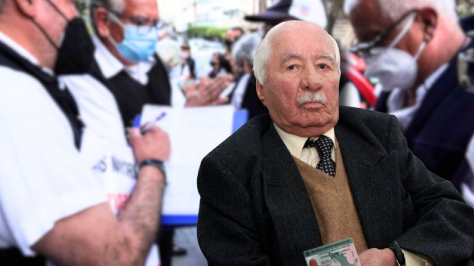 La credencial del Instituto Nacional de las Personas Adultas Mayores (Inapam) es una identificación oficial que otorga descuentos y beneficios.