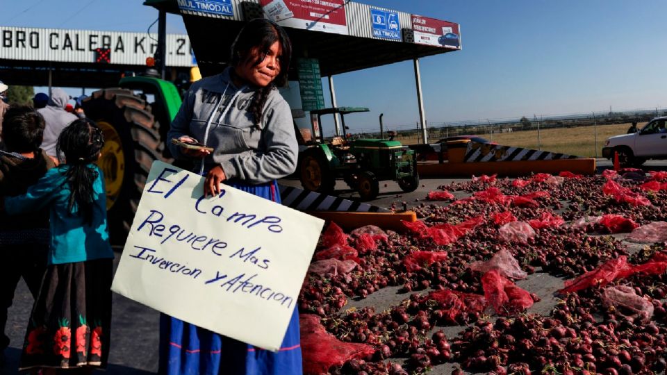 La tensión entre los transportistas y el gobierno se intensifica tras una reciente reunión en la que las autoridades no ofrecieron respuestas satisfactorias.