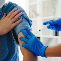 Influenza H3N2: ¿Qué tan eficaz es la vacuna contra la “súper gripe” que ya se registró en México?