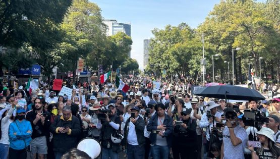 'No hay transformación': Generación Z alza la voz en marcha silenciosa