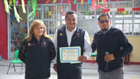 La campaña 'No está chido' previene consumo de drogas en escuelas de Ecatepec