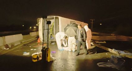 ¿Qué fue lo que provocó la volcadura del camión de la Ruta 611 donde murieron 8 personas en Apodaca?