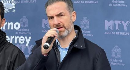 Pide Adrián de la Garza mover autos tras choques menores en Monterrey para evitar tráfico