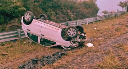 Volcaduras en Allende y Hualahuises movilizan a cuerpos de auxilio; hay cuatro lesionados