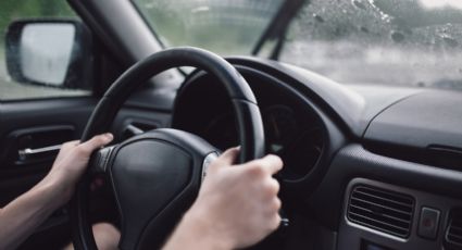 Fallece profesor de la UANL en choque contra poste en zona rural de Aramberri