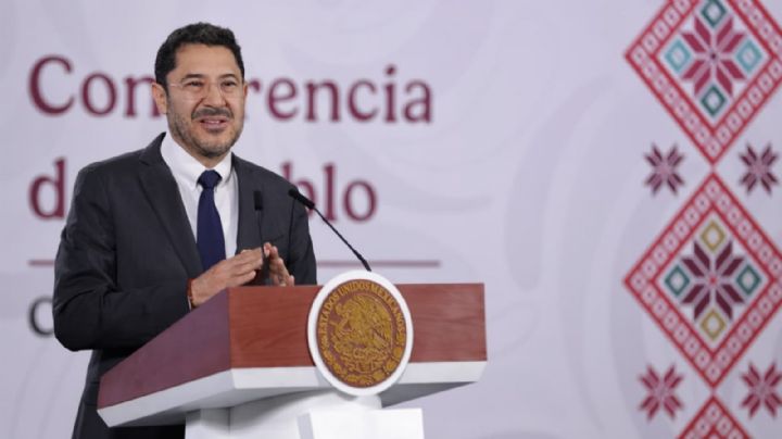 Se reúne Batres con directivos del ISSSTE de todo el país